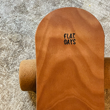 Lade das Bild in den Galerie-Viewer, Balance Board - SNOW
